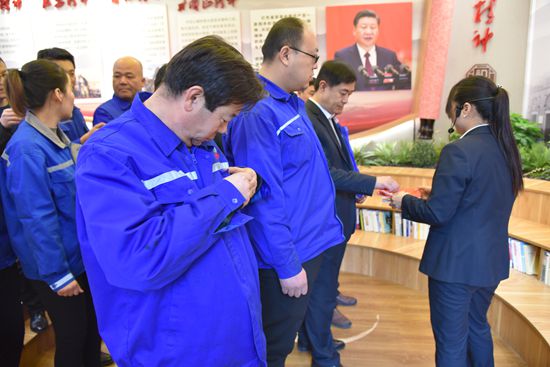 抓實主題教育 筑牢信仰之基 ——集團機關黨支部、重山思沃瑞全體黨員走進“初心學堂”參觀學習68