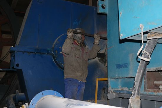 大修進(jìn)行時(shí)，這里有一群可愛的重山人.......95