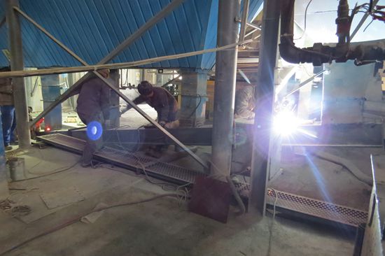 大修進(jìn)行時，這里有一群可愛的重山人......（二）30