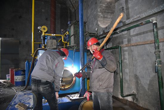 大修進行時，這里有一群可愛的重山人......41