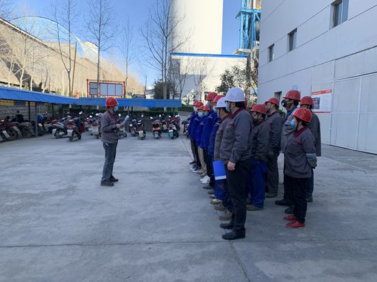 魯中水泥開(kāi)展消防應(yīng)急預(yù)案演練活動(dòng)92