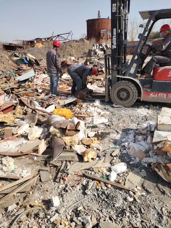 【重山人?重山事】用知行合一打贏一場突擊戰(zhàn) ——原鋁業(yè)公司廢舊鋼材場集中清理紀實 59