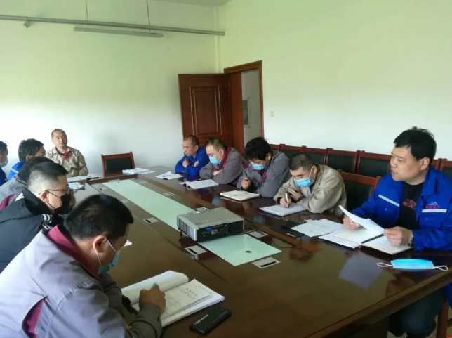 熱電廠組織“致良知”學(xué)習(xí)90