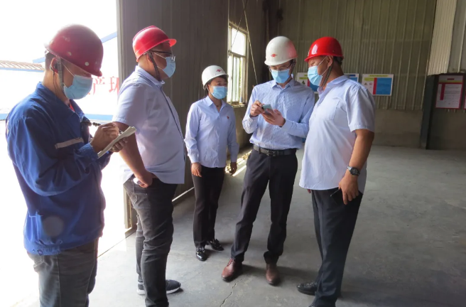 集團公司對鵬峰化工、黃驊三陽進行管理審核52