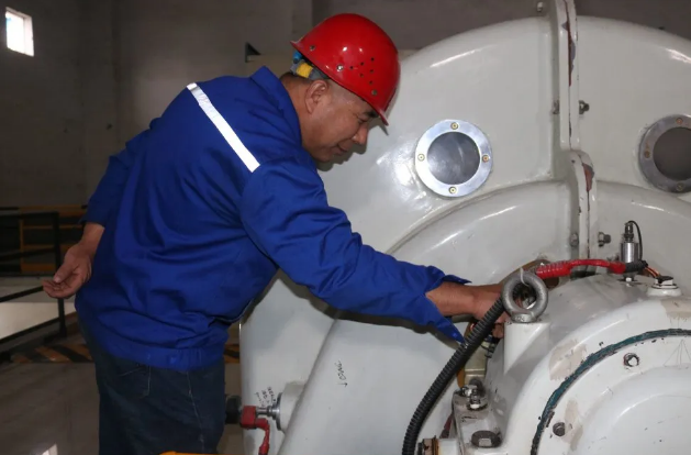 【重山人?重山事】以知促行 以行促知 ——記魯蒙公司余熱發(fā)電車間趙永強84