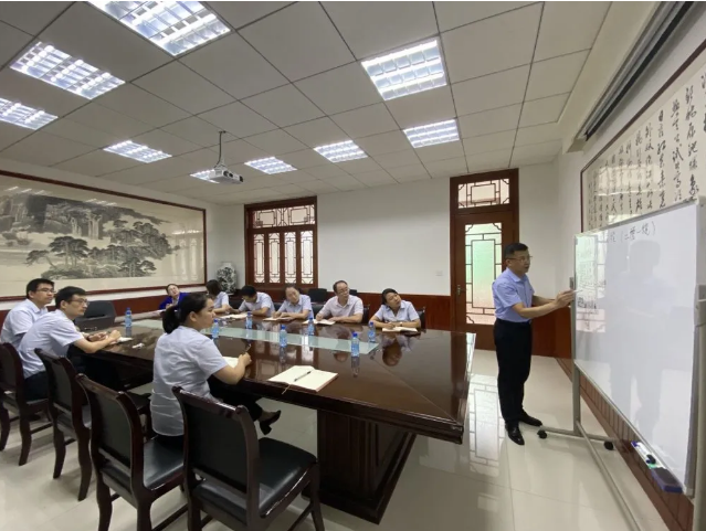 運營中心組織專題學習90