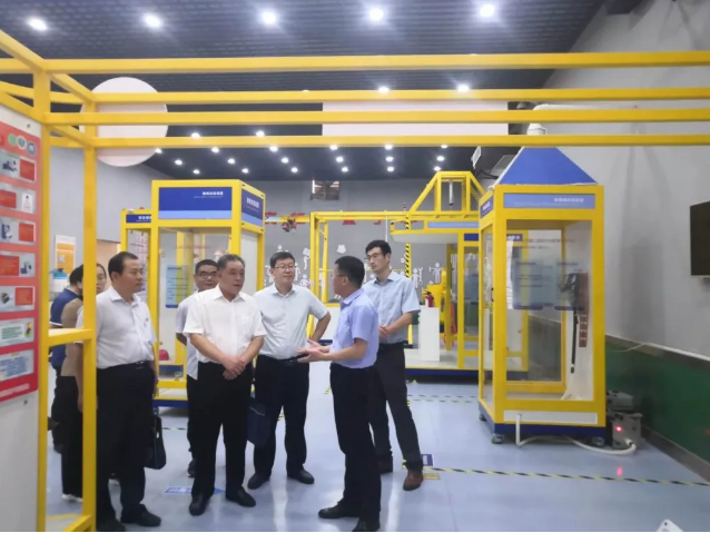 市委黨校領導到重山集團調研指導72