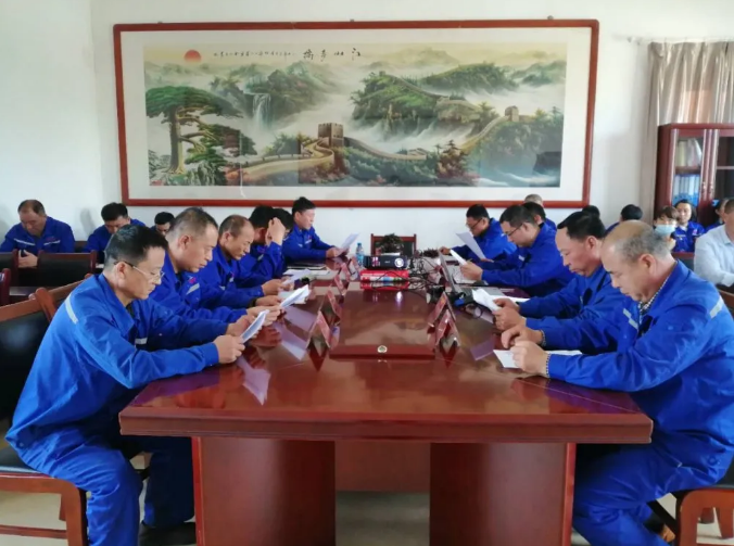 魯蒙水泥組織“致良知”集體學(xué)習(xí)84