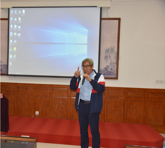 集團(tuán)中高層研修班《戰(zhàn)略管理新思維》課程圓滿(mǎn)結(jié)束17