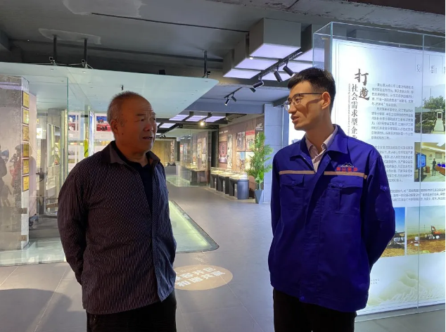 攜手奮進(jìn) 共創(chuàng)美好生活 ——企業(yè)開放日迎來第七批客人22